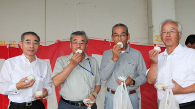 100917hurusatotasyu05.jpg