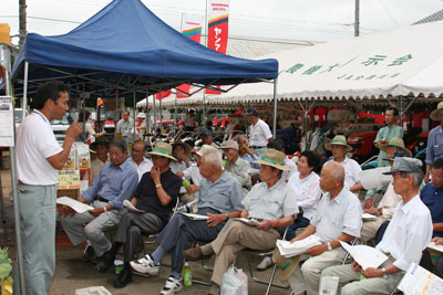 070721hidakanatuno-sironegi.jpg