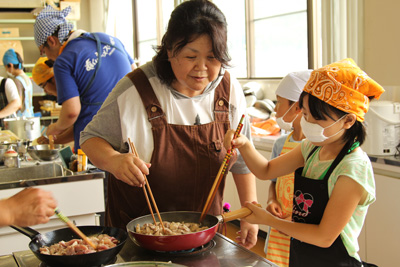 130707agr-cook2.jpg