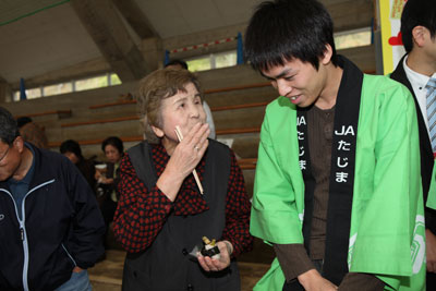 101107onigirikonte0003.jpg
