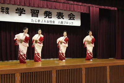 140301joseikai-odori.jpg