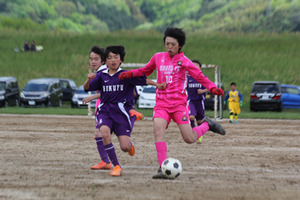 160429soccer2.jpg