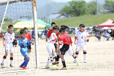 170507soccer5.jpg